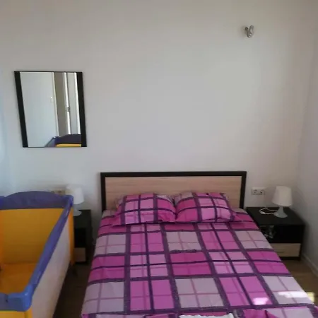 Kostovi Aivazovski Park Apartment