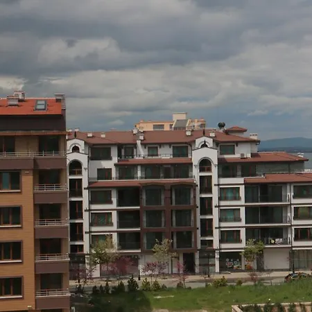 Διαμέρισμα Kostovi Aivazovski Park